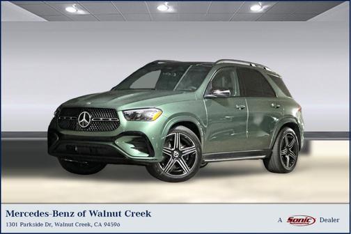 MANUFAKTUR Ireland Mid Green Metallic 2026 Mercedes-Benz GLE 450 4MATIC
