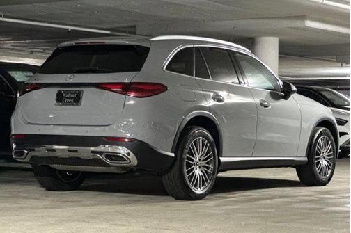 2026 Mercedes-Benz GLC 300 4MATIC