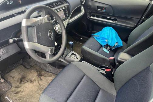 2016 Toyota Prius c Two