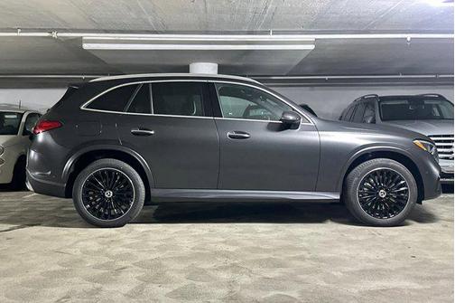 2026 Mercedes-Benz GLC 300 Base