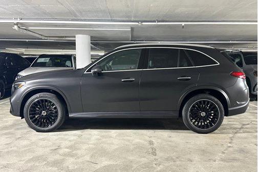 2026 Mercedes-Benz GLC 300 Base