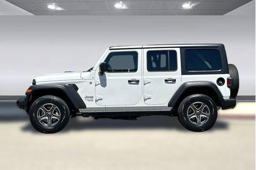 Bright White Clearcoat 2018 Jeep Wrangler Unlimited Sport