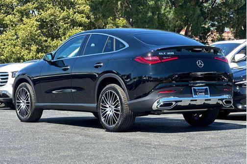 2026 Mercedes-Benz GLC 300 4MATIC Coupe