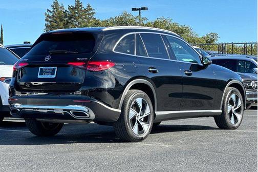 2024 Mercedes-Benz GLC 300 4MATIC