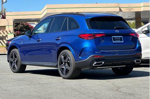 2025 Mercedes-Benz GLC 350e Base