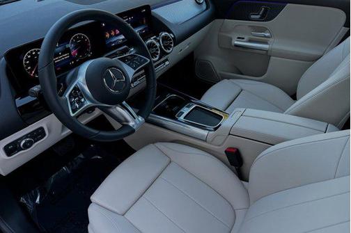 2025 Mercedes-Benz GLA 250 Base