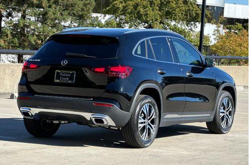 2025 Mercedes-Benz GLA 250 Base