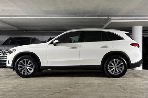 2026 Mercedes-Benz GLC 300 4MATIC