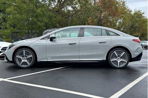 2026 Mercedes-Benz EQE 320+ 320+