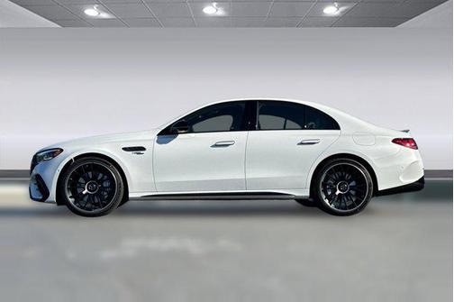 MANUFAKTUR Moonlight White Magno 2026 Mercedes-Benz AMG E 53 E 4MATIC+