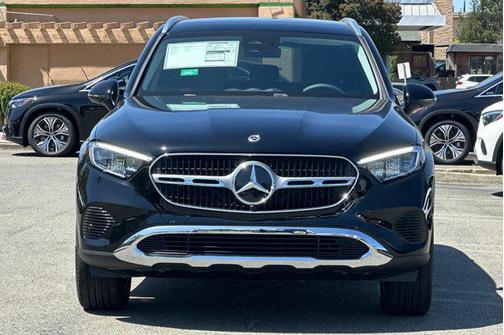 2025 Mercedes-Benz GLC 350e Base