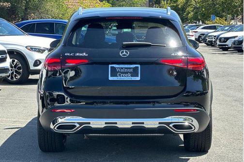 2025 Mercedes-Benz GLC 350e Base