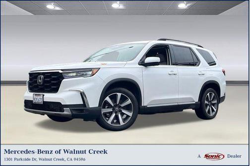 2023 Honda Pilot AWD Elite