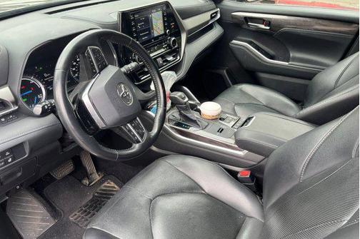 2021 Toyota Highlander Hybrid Limited