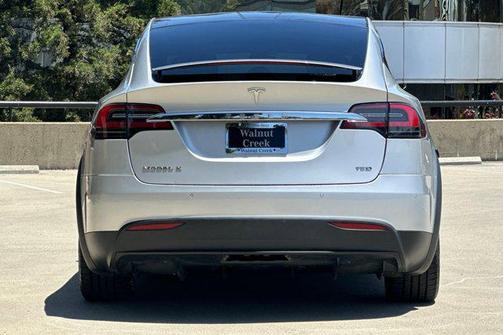 2017 Tesla Model X 75D