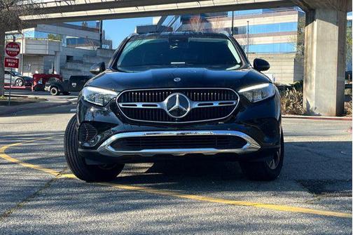 2025 Mercedes-Benz GLC 350e Base