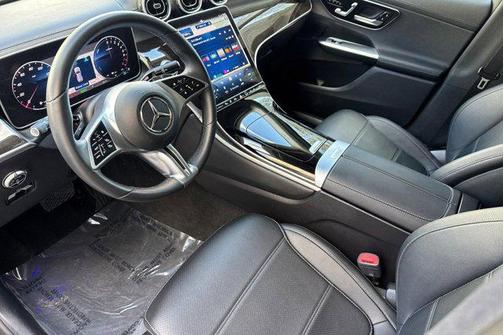 2025 Mercedes-Benz GLC 350e Base