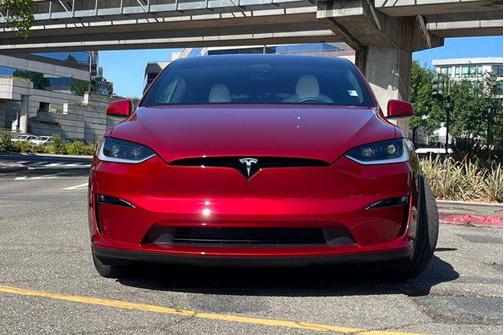 2024 Tesla Model X Plaid Tri Motor All-Wheel Drive