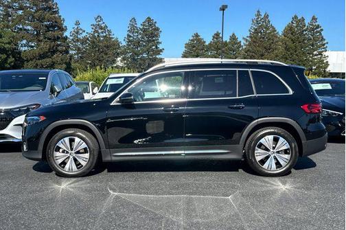 2025 Mercedes-Benz EQB 250 Base