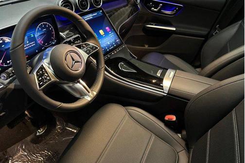 2026 Mercedes-Benz GLC 300 4MATIC