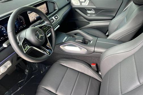 MANUFAKTUR Alpine Grey 2026 Mercedes-Benz GLE 450e 4MATIC