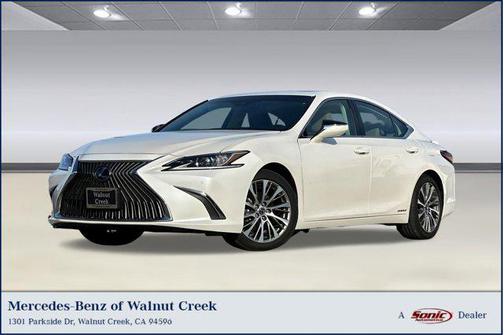 2019 Lexus ES 300h Base