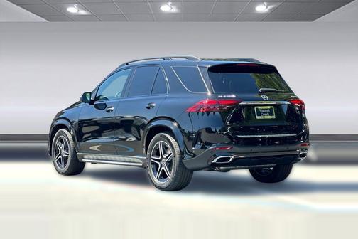 Black 2026 Mercedes-Benz GLE 450 4MATIC