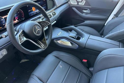 Polar White 2026 Mercedes-Benz GLE 450 4MATIC