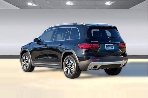 Night Black 2026 Mercedes-Benz GLB 250 Base