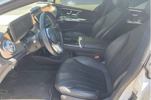 Polar White 2023 Mercedes-Benz EQE 350 4MATIC+
