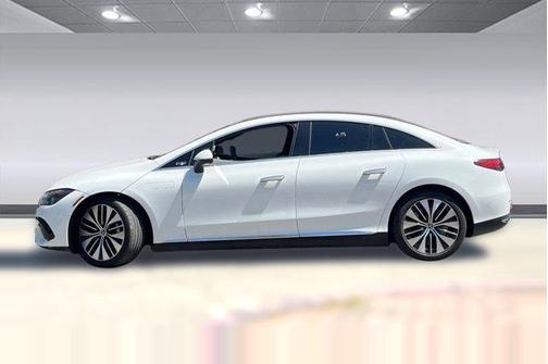 Polar White 2023 Mercedes-Benz EQE 350 4MATIC+