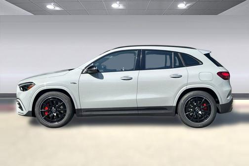 MANUFAKTUR Alpine Grey 2026 Mercedes-Benz AMG GLA 35 4MATIC