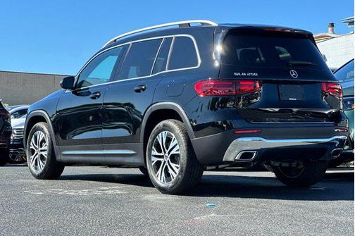 2026 Mercedes-Benz GLB 250 Base