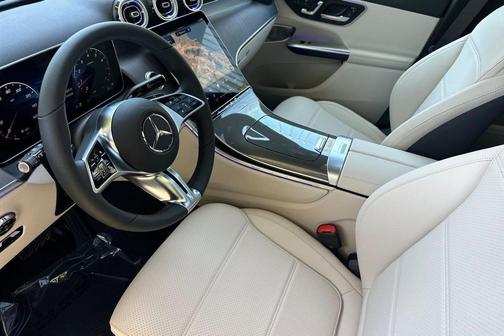Starling Blue Metallic 2026 Mercedes-Benz GLC 300 4MATIC