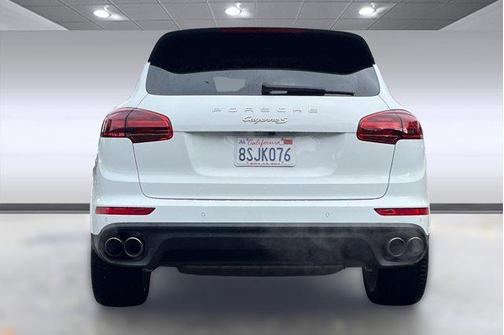 2017 Porsche Cayenne Cayenne S E-Hybrid Platinum Edition