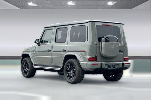 MANUFAKTUR Arabian Grey Non- Metallic 2026 Mercedes-Benz G-Class G 580e