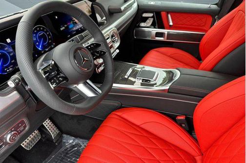 MANUFAKTUR Arabian Grey Non- Metallic 2026 Mercedes-Benz G-Class G 580e