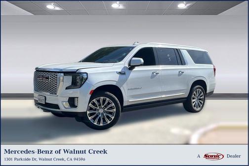 White Frost Tricoat 2022 GMC Yukon XL Denali