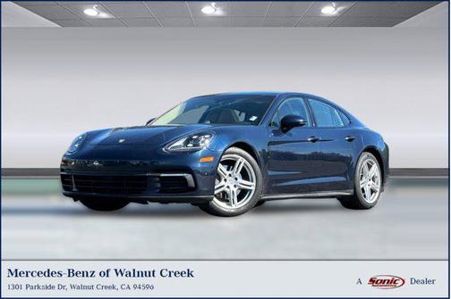 2018 Porsche Panamera 4