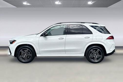 Polar White 2026 Mercedes-Benz GLE 450e 4MATIC