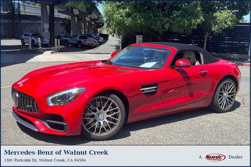 Jupiter Red 2018 Mercedes-Benz AMG GT Base