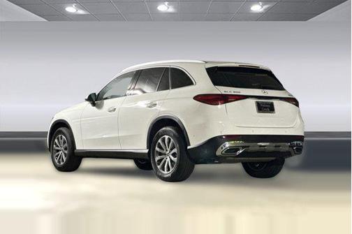 Polar White 2026 Mercedes-Benz GLC 300 4MATIC