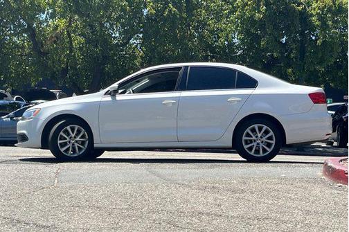 2013 Volkswagen Jetta SE