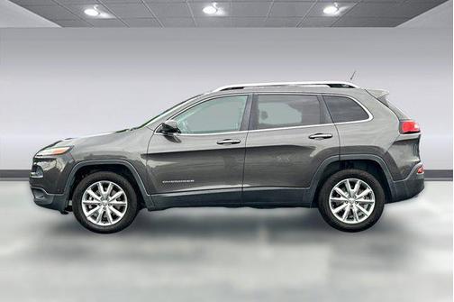 Granite Crystal Metallic Clearcoat 2014 Jeep Cherokee Limited