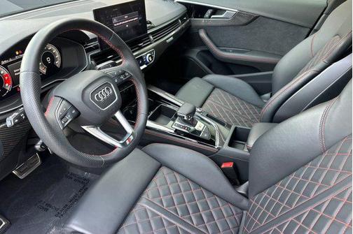 2023 Audi S4 Premium Plus TFSI quattro Tiptronic