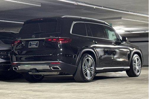 2025 Mercedes-Benz GLS 450 4MATIC