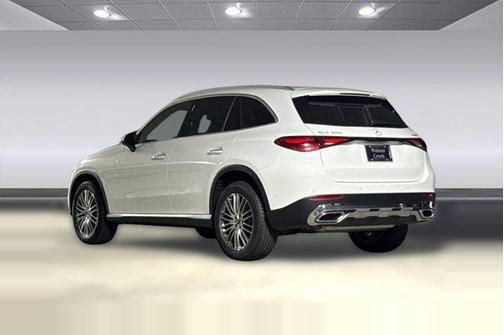 2026 Mercedes-Benz GLC 300 4MATIC