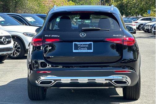 2025 Mercedes-Benz GLC 350e Base
