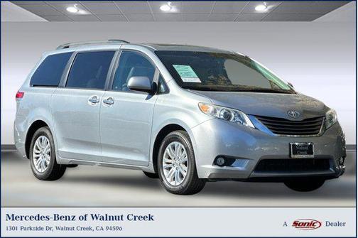 2011 Toyota Sienna XLE