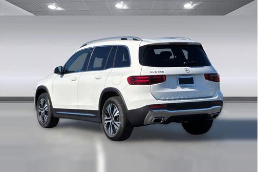 Polar White 2026 Mercedes-Benz GLB 250 Base